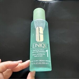 Clinique Clarifying Lotion - Aqua Green
